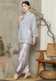 LB Ikat HC neck Sarung Set