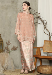 Chai Latte Ikat HC neck Sarung Set