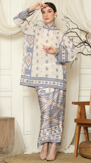 Ivory Ikat HC neck Sarung Set