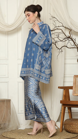 Saphire Ikat HC neck Sarung Set