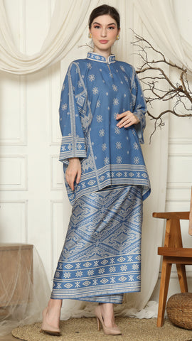 Saphire Ikat HC neck Sarung Set