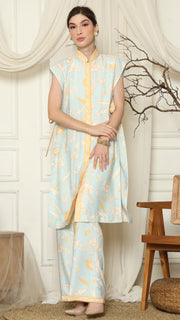 Light Blue Flower Batik Vest Kimono